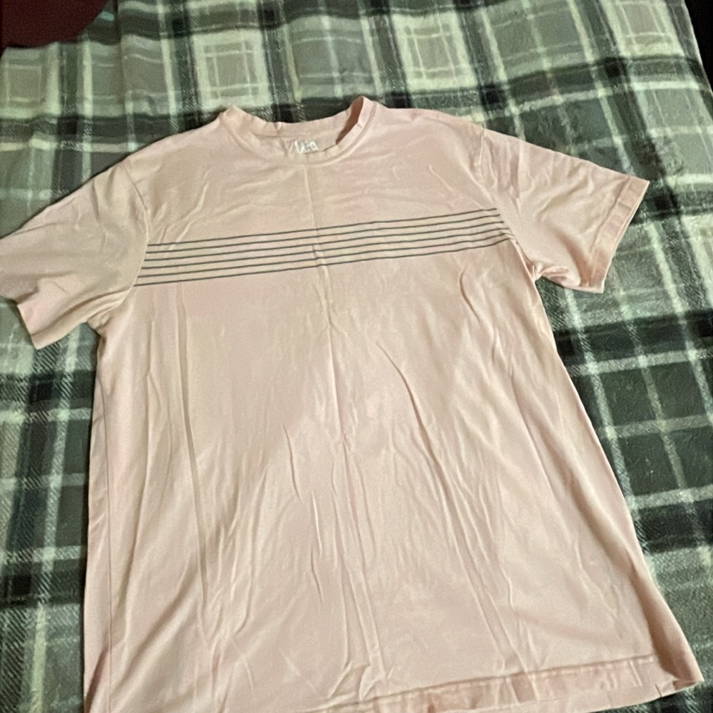 Lee Men's Soft Pink Tee with Stripes